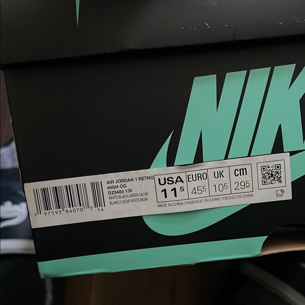 Nike Air Jordan 1 Retro High OG in Black and Turquoise Tiffany Color 🔥🔥🔥 Summer